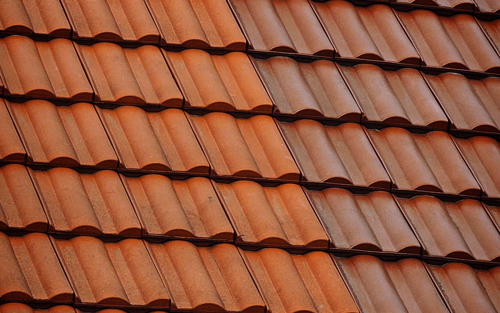 Artisan Couvreur 93 Toiture & Dépannage, chantier de couvreur zingueur à Montreuil